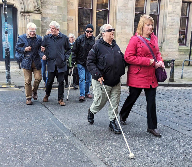 FOR-WEB-Crossing-at-a-dropped-kerb-with-no-tactile-paving.jpg