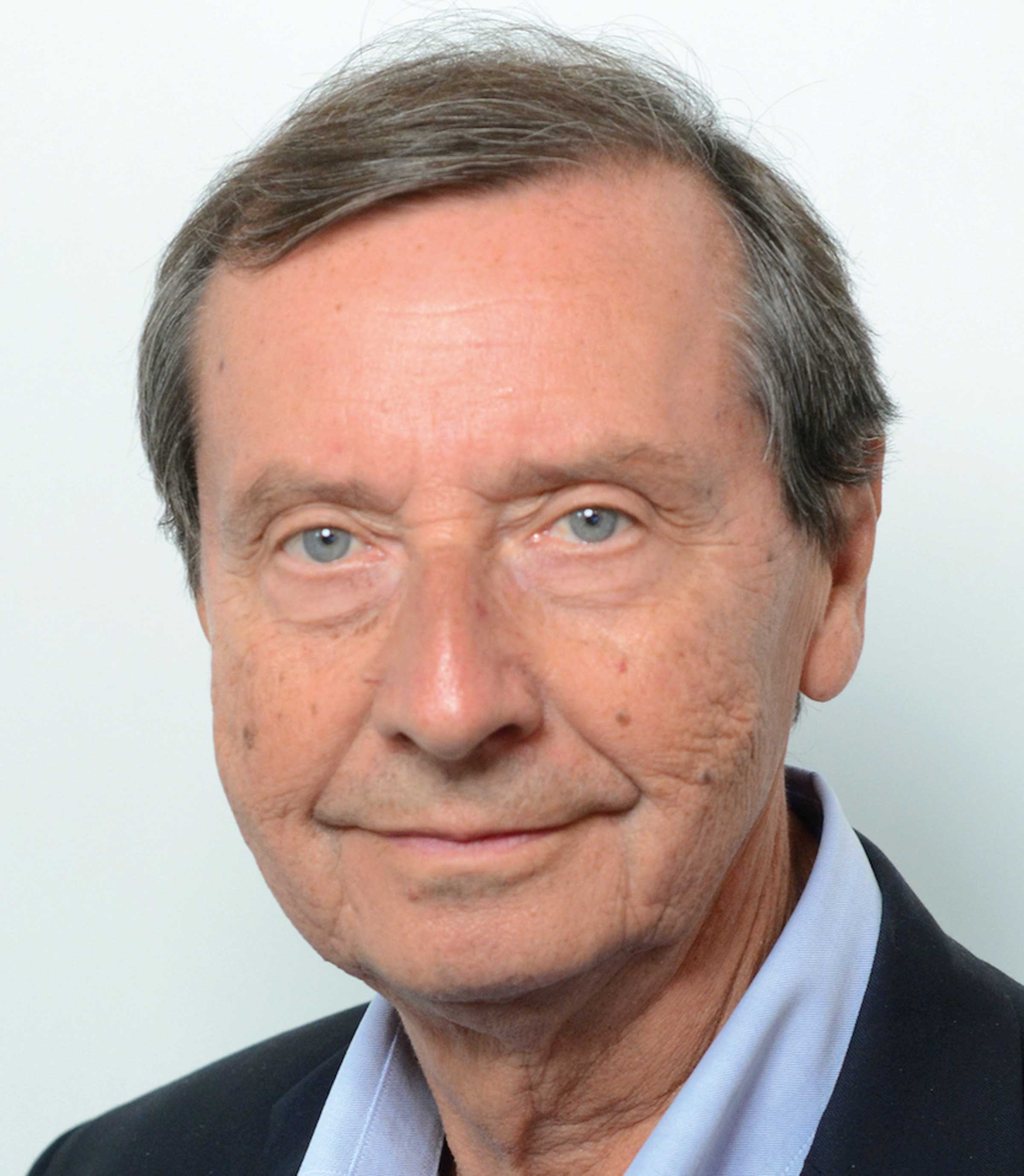 Photo of Serge-Resnikoff.