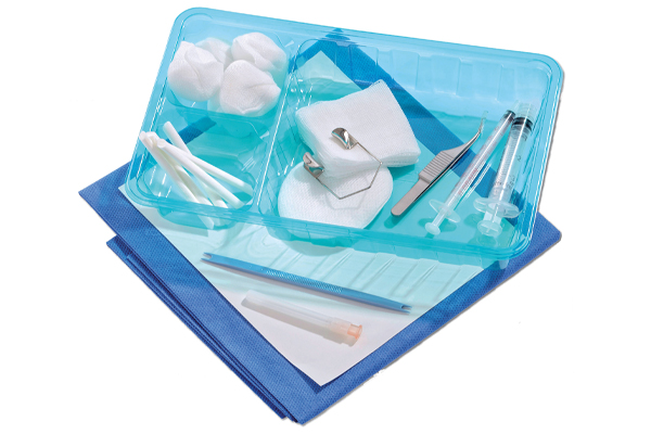 Single use ophthalmic instruments and procedure packs